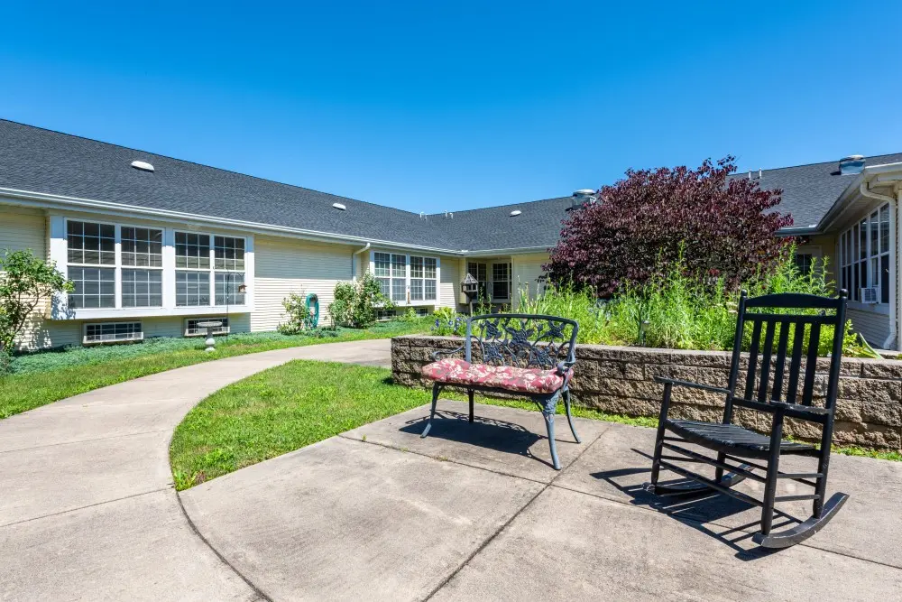 Outdoor seating at American House Johnson City senior living